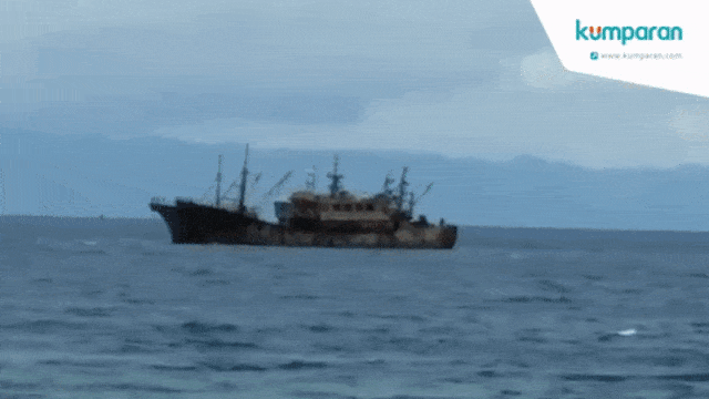 Peledakan Kapal Asing. (Foto: Pranamya Dewati/kumparan)