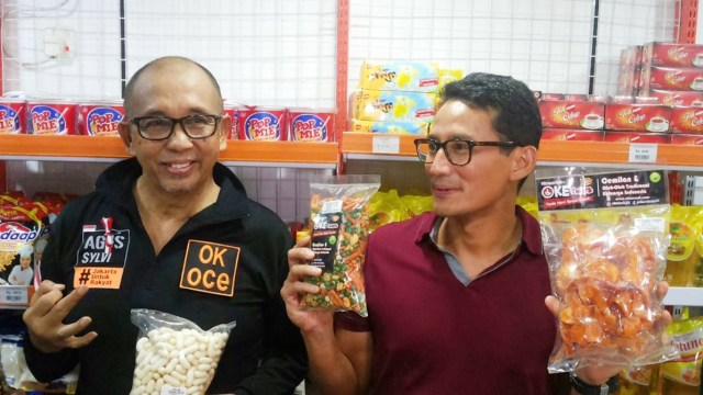 Ok Oce Mart diresmikan Sandiaga Uno. (Foto: Amanaturrosyidah/kumparan)