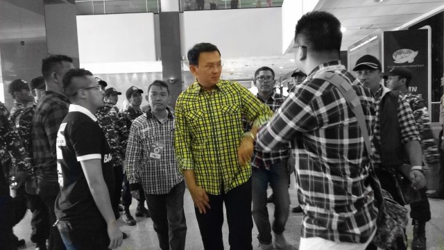 Ahok tiba di JIEXPO Kemayoran (Foto: Nadia Riso/kumparan)