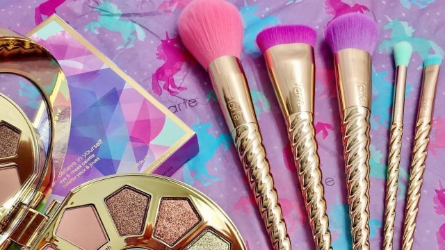 Tarte Unicorn Brush (Foto: instagram/@beautybyalaina)