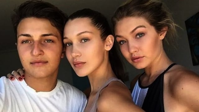 Gigi, Bella, dan Anwar Hadid (Foto: instagram/@pi.xie.dust)