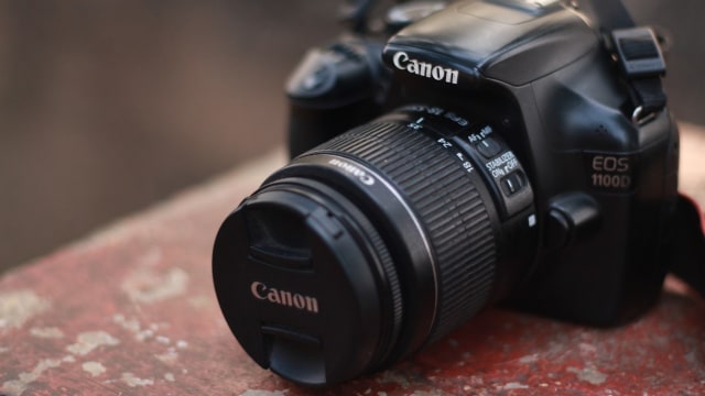 Kamera DSLR Canon (Foto: Pixabay)