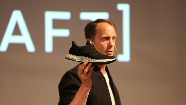 Sepatu Futurecraft dari Adidas. (Foto: Joe Penney/Reuters)