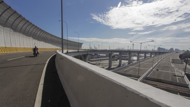 Jalan Tol Akses Tanjung Priok, Jakarta (Foto: ANTARA FOTO/Muhammad Adimaja)
