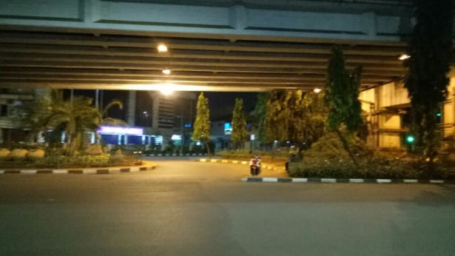 Lalu lintas pasca penyandraan anggkot. (Foto: David Pratama/kumparan)
