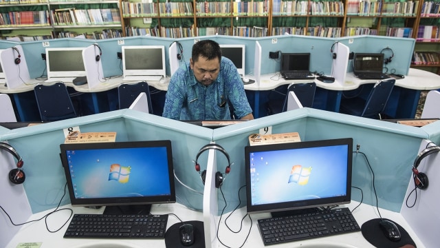 Persiapan Ujian Nasional Berbasis Komputer (UNBK). (Foto: Antara/M Agung Rajasa)