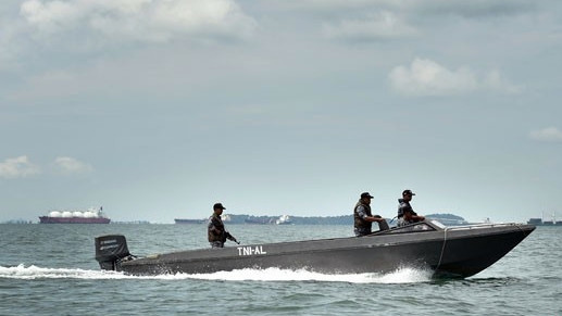 TNI berpatroli di Selat Malaka. (Foto: Antara/Puspa Perwitasari)