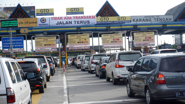Tol Karang Tengah. (Foto: Antara/Fajrin Raharjo)