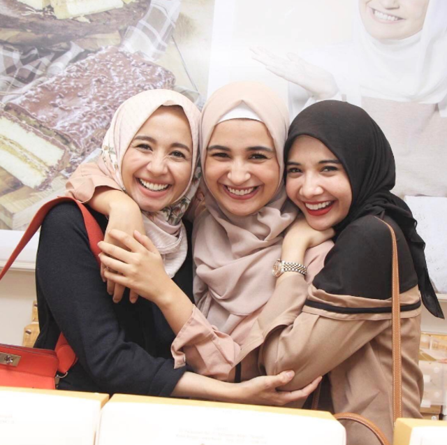 Bella, Shireen dan Zaskia (Foto: Instagram @laudyacynthiabella)