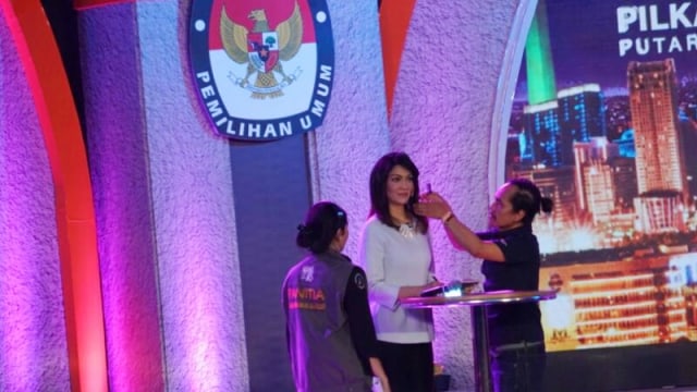 Ira Kusno saat jeda debat putaran kedua. (Foto: Aditia Noviansyah/kumparan)
