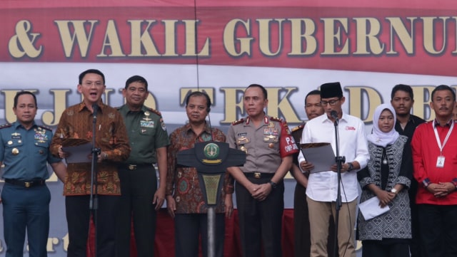 Deklarasi damai Pilkada DKI Jakarta di Monas (Foto: Fanny Kusumawardhani/kumparan)