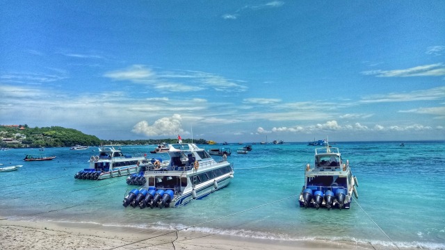 Meniti Ratusan Anak Tangga Menuju Surga Tersembunyi di Bali (12)