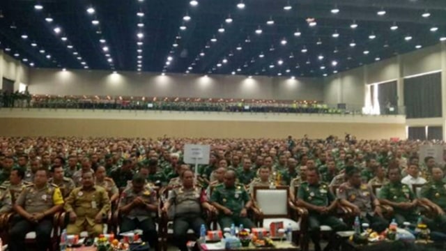 Pembekalan pengamanan TPS  pilkada DKI. (Foto: Ainul Qalbi/kumparan)