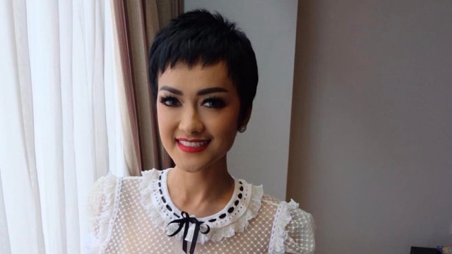 Selebriti Indonesia Julia Perez (Foto: Instagram/@juliaperrezz )