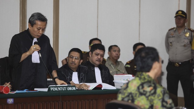 Ketua JPU dalam sidang tuntutan Ahok (Foto:  ANTARA FOTO/Muhammad Adimaja)