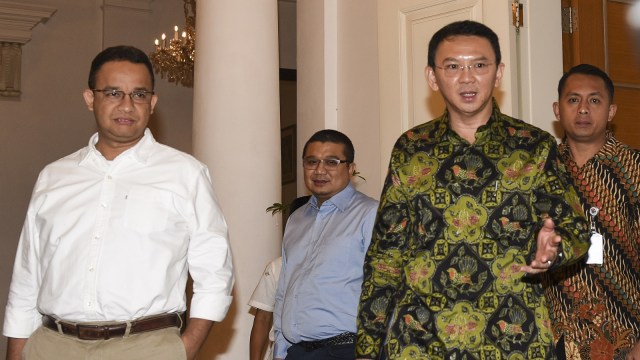 Anies bertemu dengan Ahok (Foto: ANTARA FOTO/Hafidz Mubarak A.)