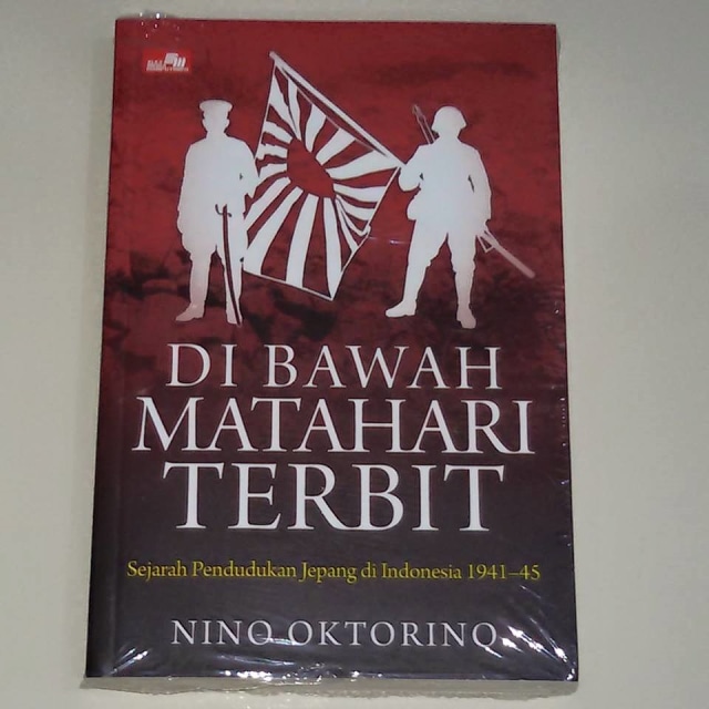 Di Bawah Matahari Terbit