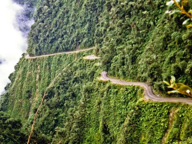 Mengintip "Jalan Kematian" di Bolivia