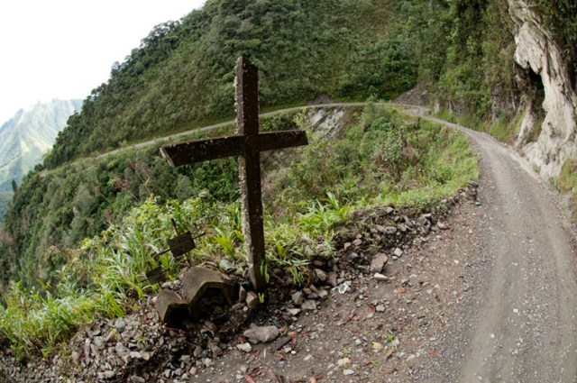 Mengintip "Jalan Kematian" di Bolivia (1)