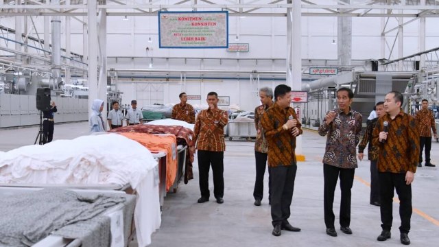 Jokowi di PT Sritex (Foto: Dok. Biro Pers, Media, dan Informasi Sekretariat Presiden)