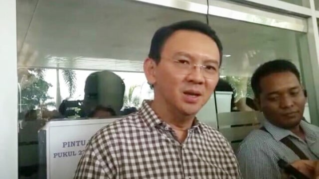 Ahok Usai Jenguk Jupe (Foto: Ainul Qalbi/kumparan)