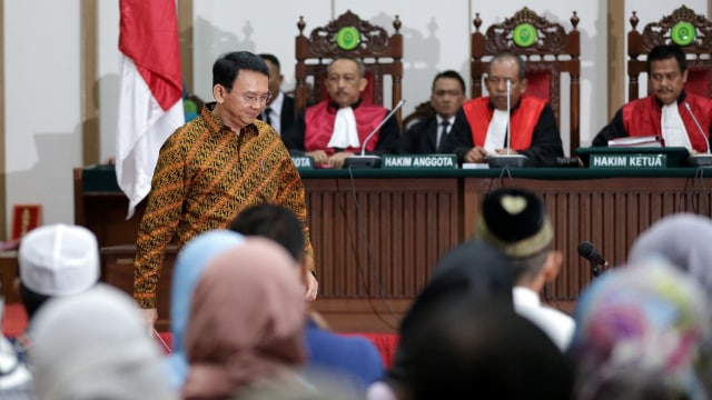 Ahok di Sidang Pledoi (Foto: Foto Pool Sidang Pledoi Ahok)