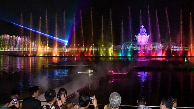 Air Mancur Menari Sri Baduga  Foto: Dok. Biro Pers, Media, dan Informasi Sekretariat Presiden