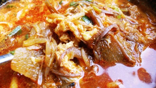 Yukgaejang, makanan khas Daegu (Foto: wikimedia commons)
