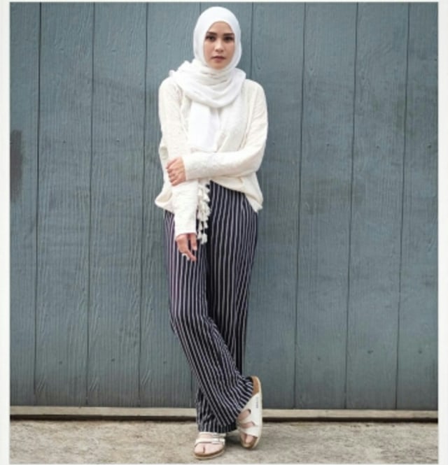 Kece Banget! 7 Inspirasi Gaya Casual Ala Zaskia Adya Mecca Yang Bisa Kamu Tiru! (2)