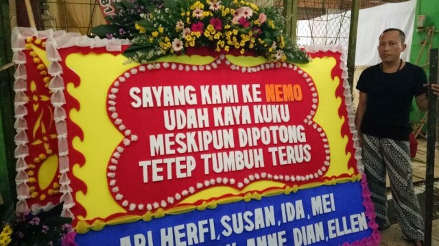 Penjual bunga di Rawa Belong kebanjiran pesanan. (Foto: Fahrian Saleh/kumparan)