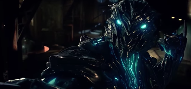 Poll: Siapakah Sosok Dibalik Jirah Besi Savitar? (The Flash Season 3)