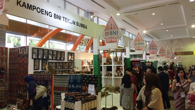 Deretan UKMK hasil binaan Kampoeng BNI (Foto: Iqra Ardini/kumparan)