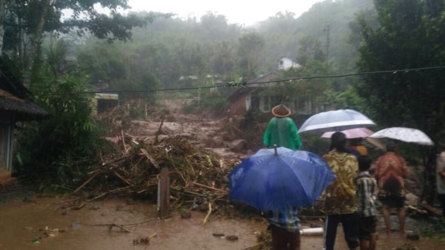 Banjir bandang di Desa Sambungrejo, Grabag  (Foto: Dok. BNPB)