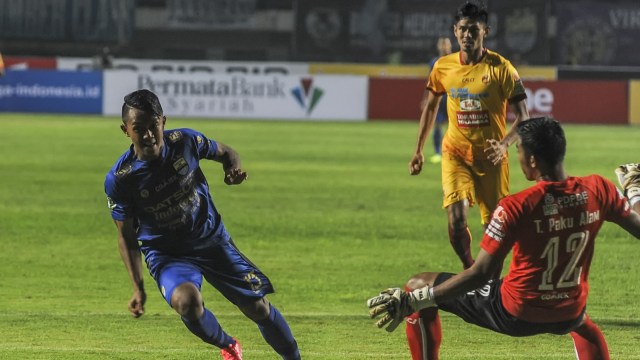 Persib vs Sriwijaya (Foto: Antara/Novrian Arbi)