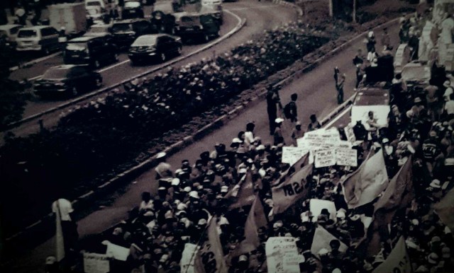 Peran Buruh dalam Perjuangan Irian Barat