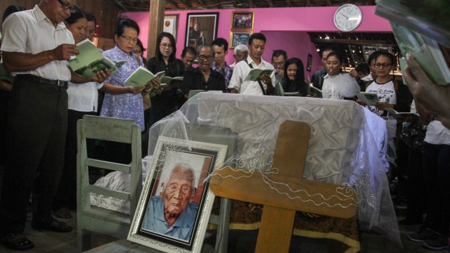 Mbah Gotho, manusia tertua sedunia asal Sragen (Foto: Mohammad Ayudha/ANTARA)
