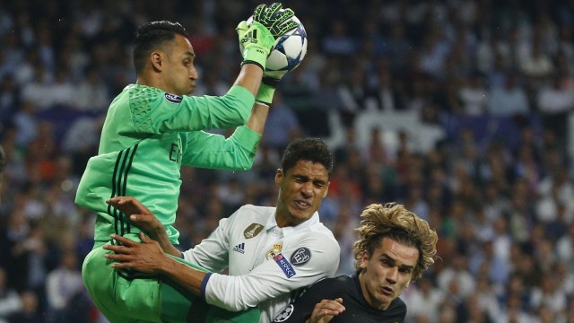 Navas kala melawan Atletico Madrid. (Foto: REUTERS/Paul Hanna Livepic)