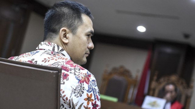 Saipul Jamil dalam persidangan kasus suap. (Foto: ANTARA FOTO/Hafidz Mubarak)