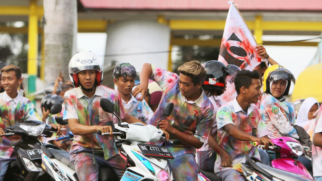 Ilustasi kelulusan siswa SMA. (Foto: Antara/Ardiansyah)