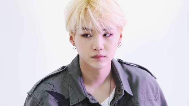 Suga 'BTS' (Foto: Facebook @bangtan.official)