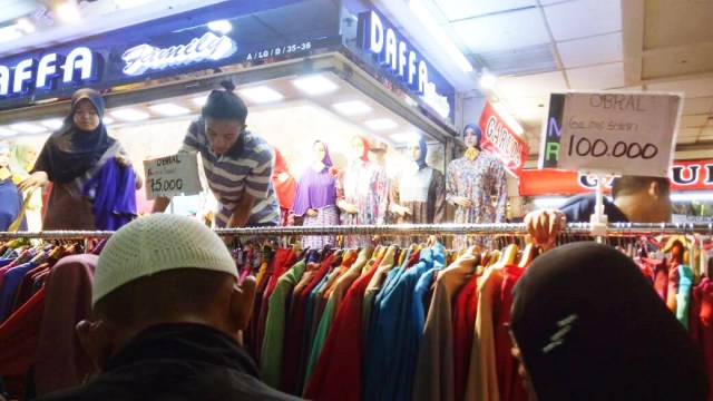 Suasana Pasar Tanah Abang Jelang Ramadhan (Foto: Nicha Muslimawati/kumparan)