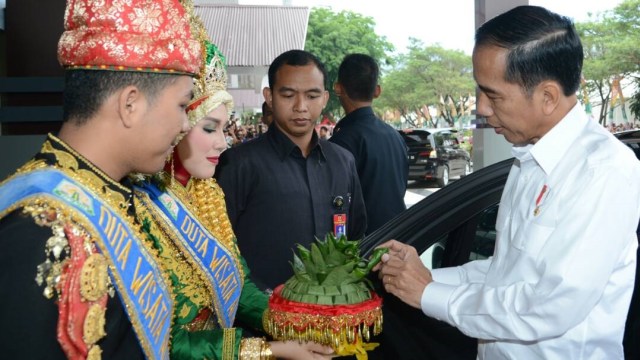 Jokowi di Pekan Nasional Petani Nelayan ke-15 (Foto: Dok. Biro Pers, Media, dan Informasi Sekretariat Presiden)