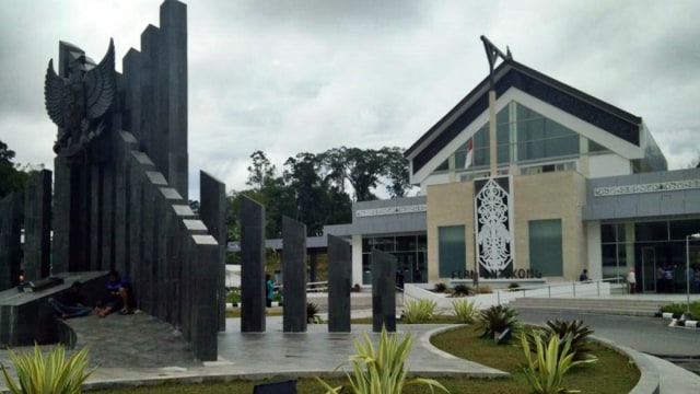 Kondisi PLBN Entikong (Foto: Dok. Djoko Setijowarno)