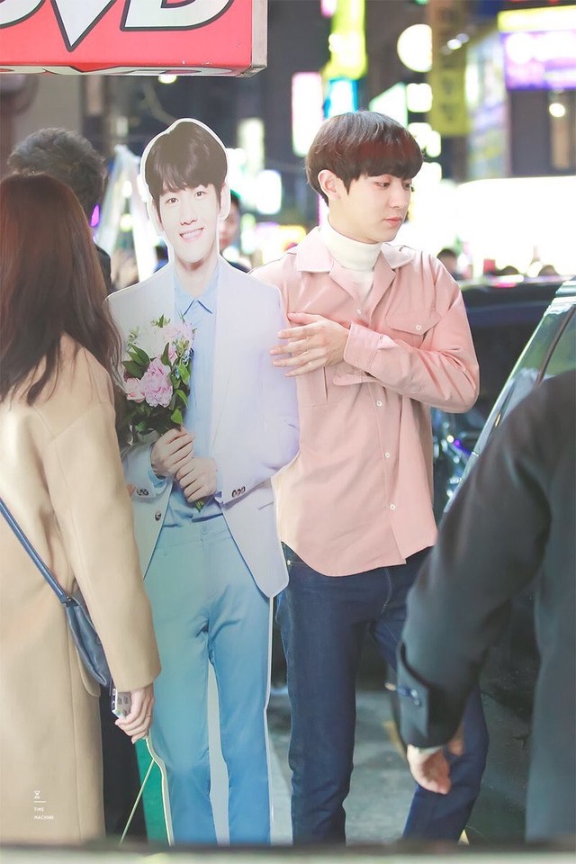 Lama Dipertanyakan, Ini Dia Nasib Standee Baekhyun yang 'Dicuri' Chanyeol EXO 