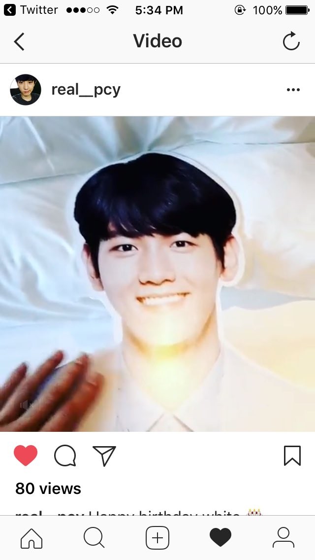 Lama Dipertanyakan, Ini Dia Nasib Standee Baekhyun yang 'Dicuri' Chanyeol EXO  (2)