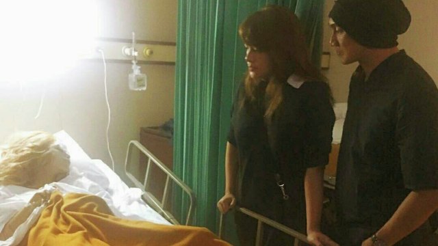 Musisi Anji dan Istrinya besuk Sheila Marcia (Foto: Instagram @erie_nya)