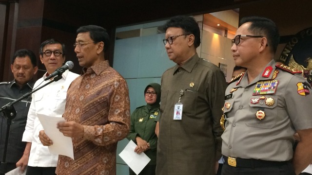 Wiranto bubarkan HTI (Foto: Iqra Ardini/kumparan)