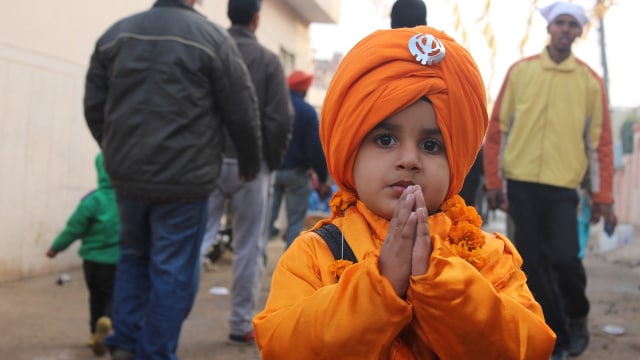 Pemeluk Sikh menggunakan sorban (Foto: Pixabay)