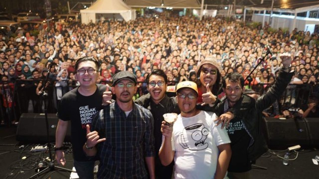 Duet Chicco Jerikho dan Rio Dewanto (Foto: Dok. Visinema Pictures)