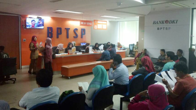 Suasana PNS Pemprov DKI di Balai Kota (Foto: Johanes Hutabarat/kumparan)